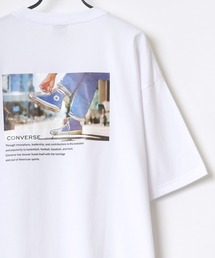 CONVERSE（コンバース）の「CONVERSE/コンバース ビッグシルエット バックプリント シューズ イラスト グラフィック/カレッジ ロゴ Tシャツ（Tシャツ/カットソー・メンズ）」
