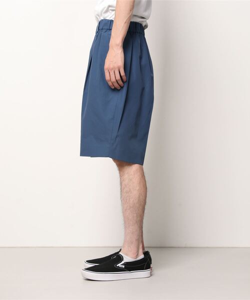 Dulcamara（ドゥルカマラ）の「【SUMMER ITEM】 チノチノセンタープレスショートPT（チノパンツ・メンズ・ブラック/ブルー/ライトベージュ・1/0）」の18枚目の写真