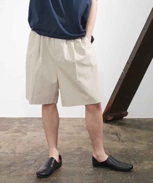Dulcamara（ドゥルカマラ）の「【SUMMER ITEM】 チノチノセンタープレスショートPT（チノパンツ・メンズ・ブラック/ブルー/ライトベージュ・1/0）」の3枚目の写真