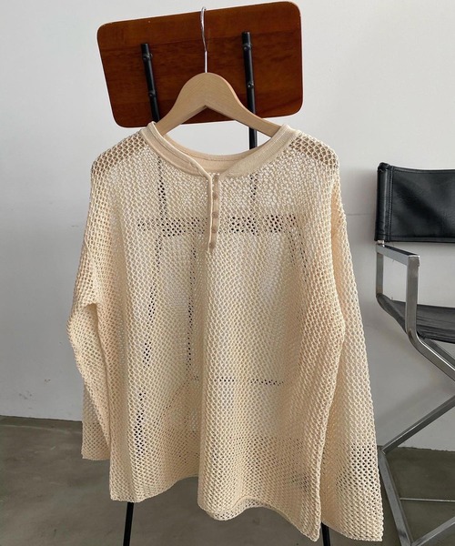 lawgy（ラウジー）の「center button mesh knit（ニット/セーター・レディース・ベージュ/ブラウン/アイボリー・FREE）」の12枚目の写真