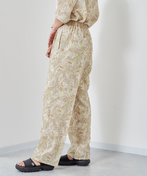cepo（セポ）の「ネオンボタニカル柄パンツ（その他パンツ・レディース・オフホワイト/ネイビー・M）」の16枚目の写真