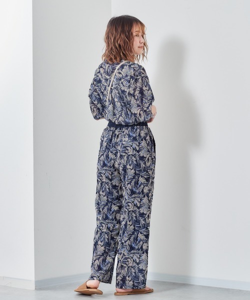 cepo（セポ）の「ネオンボタニカル柄パンツ（その他パンツ・レディース・オフホワイト/ネイビー・M）」の5枚目の写真