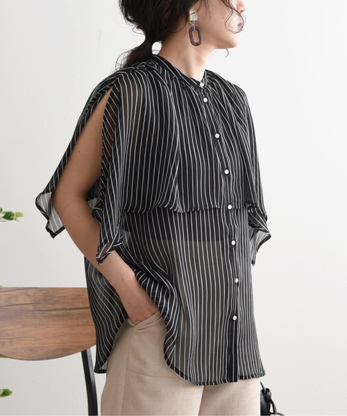 LHELBIE(レルビエ)の「ケープデザインブラウス(シャツ/ブラウス・レディース・ホワイト/ブラック/ネイビー/レッド・M)」の3枚目の写真