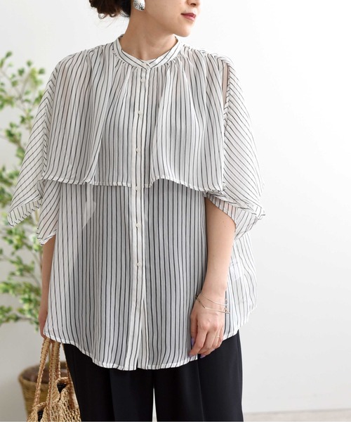LHELBIE(レルビエ)の「ケープデザインブラウス(シャツ/ブラウス・レディース・ホワイト/ブラック/ネイビー/レッド・M)」の7枚目の写真