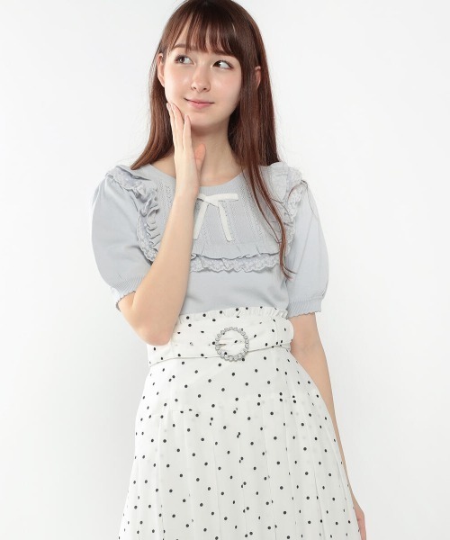 LODISPOTTO（ロディスポット）の「スクエアーフリルフェアリーニット（ニット/セーター・レディース・ピンク/ホワイト/ブラック/ライトブルー・MEDIUM）」の4枚目の写真