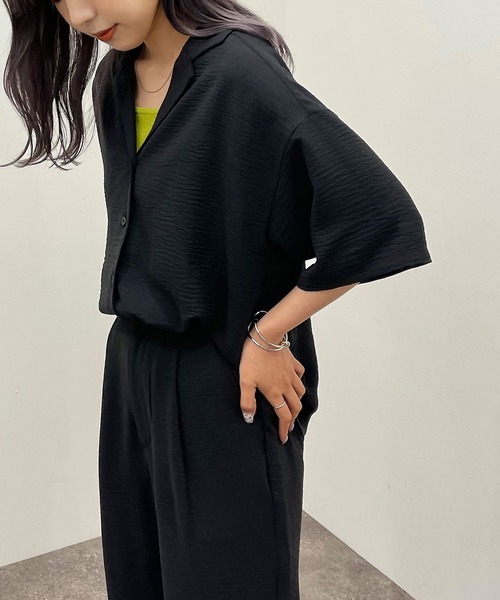 apres jour mignon(アプレジュールミニョン)の「開襟シャツ 【ZOZOTOWN限定アイテム】(シャツ/ブラウス・レディース・ブラック/グリーン/パープル/チャコールグレー・X-LARGE/フリー)」の1枚目の写真