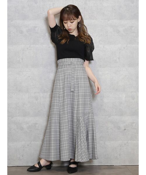 dazzlin（ダズリン）の「シアーハイネックニットトップス（ニット/セーター・レディース・オフホワイト/ブラック/グレー/ブラウン・FREE）」の11枚目の写真