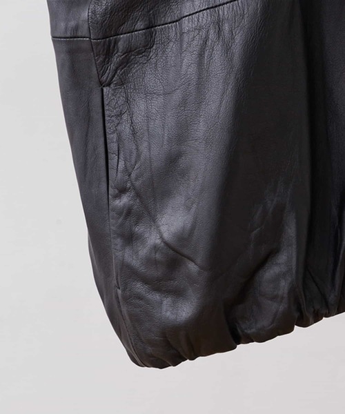 BEARDSLEY（ビアズリー）の「袖周りがゆったりしているのでニットも傷めず楽な着心地レザージャケット（その他アウター・レディース・ブラック/ベージュ・1/0）」の9枚目の写真