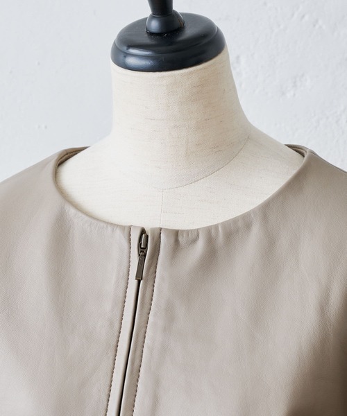 BEARDSLEY（ビアズリー）の「袖周りがゆったりしているのでニットも傷めず楽な着心地レザージャケット（その他アウター・レディース・ブラック/ベージュ・1/0）」の15枚目の写真