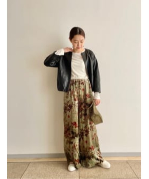 BEARDSLEY（ビアズリー）の「袖周りがゆったりしているのでニットも傷めず楽な着心地レザージャケット（その他アウター・レディース・ブラック/ベージュ・1/0）」の21枚目の写真