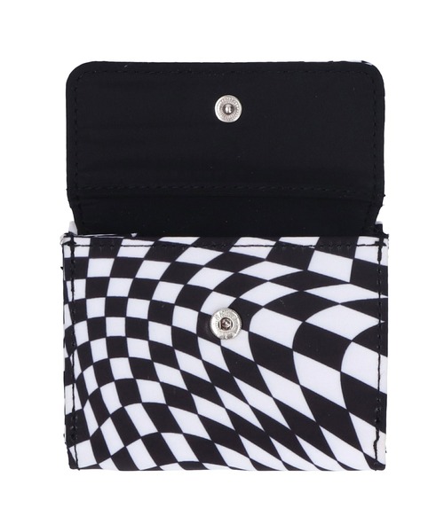 X-girl(エックスガール)の「TRI-FOLD WALLET(財布・レディース・ブラック/マルチ・ONE SIZE)」の3枚目の写真
