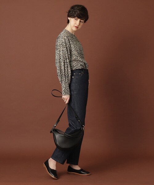 DRESSTERIOR（ドレステリア）の「◆レオパードプリントボリュームスリーブブラウス（シャツ/ブラウス・レディース・ベージュ系その他・38/36）」の4枚目の写真