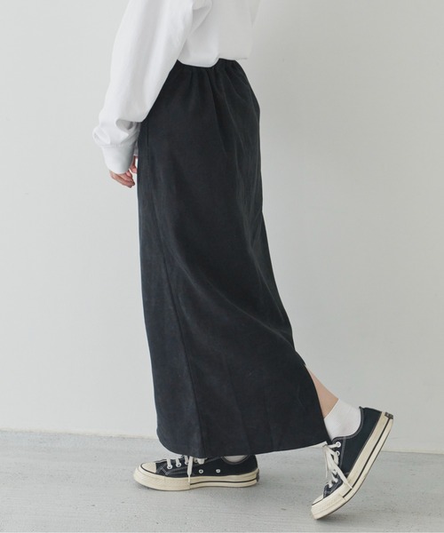 flaner（フラネ）の「コーデュロイタイトロングスカート（スカート・レディース・ブラック/モカ・SMALL/MEDIUM）」の9枚目の写真