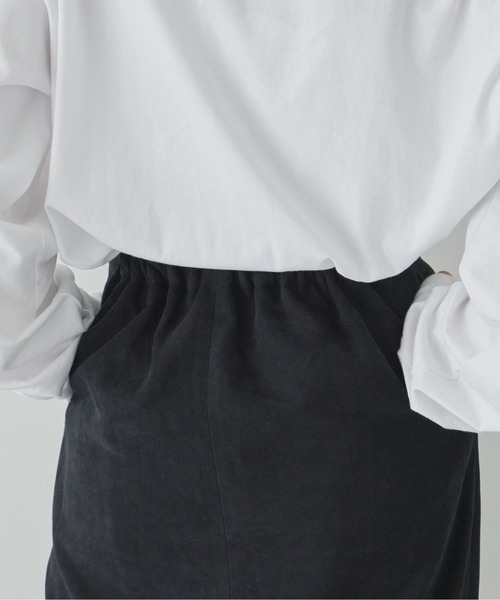 flaner（フラネ）の「コーデュロイタイトロングスカート（スカート・レディース・ブラック/モカ・SMALL/MEDIUM）」の14枚目の写真