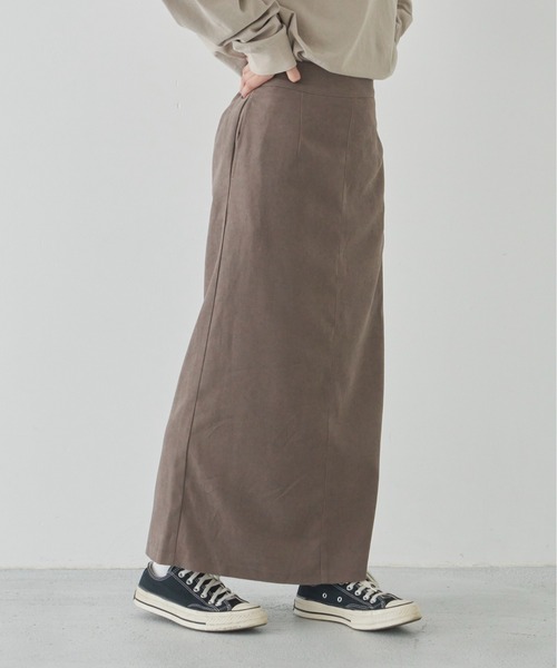 flaner（フラネ）の「コーデュロイタイトロングスカート（スカート・レディース・ブラック/モカ・SMALL/MEDIUM）」の22枚目の写真