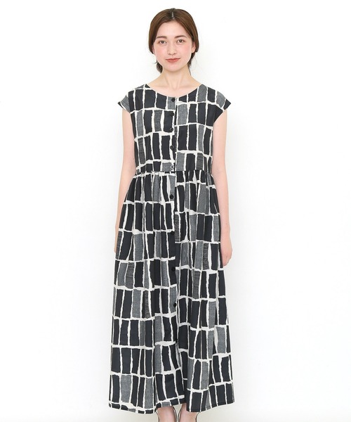 Design Tshirts Store graniph(デザイン ティーシャツ ストア グラニフ)の「レクタングルズ|2WAYスリーブレスワンピース(シャツワンピース・レディース・ベージュ・FREE)」の10枚目の写真