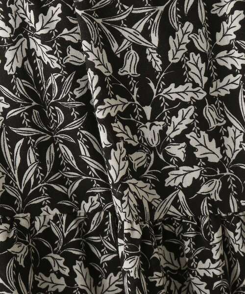 AG by aquagirl(エージーバイアクアガール)の「◆リーフプリントティアードスカート(スカート・レディース・ライトパープル/ブラック系/ブルー系5・38/36)」の15枚目の写真