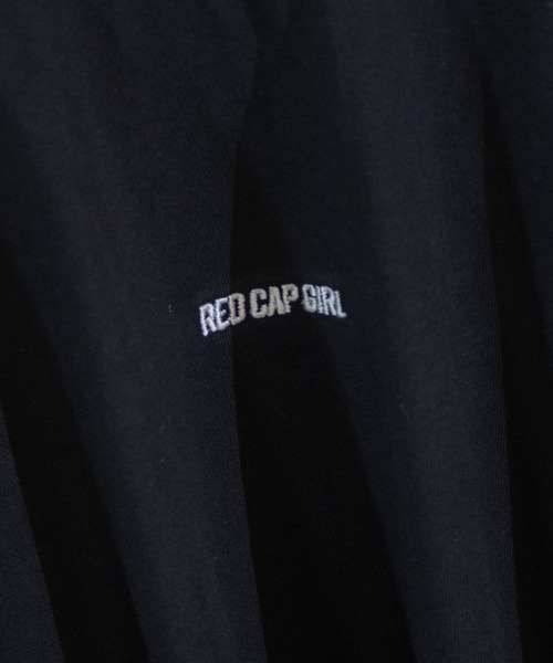 Red Cap Girl（レッドキャプガール）の「【a-r】〔Red Cap Girl /レッドキャップガール〕天竺フェイクレイヤードバックプリントロングTシャツ（Tシャツ/カットソー・メンズ・ブラック/ブルー/ベージュ/ホワイト/ベージュ系その他/グリーン・LARGE/MEDIUM）」の7枚目の写真