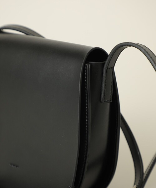 YAHKI(ヤーキ)の「【YAHKI(ヤーキ)】YH-423(ショルダーバッグ・レディース・ブラック/ダークグリーン/ベージュ/ブラウン・FREE)」の6枚目の写真