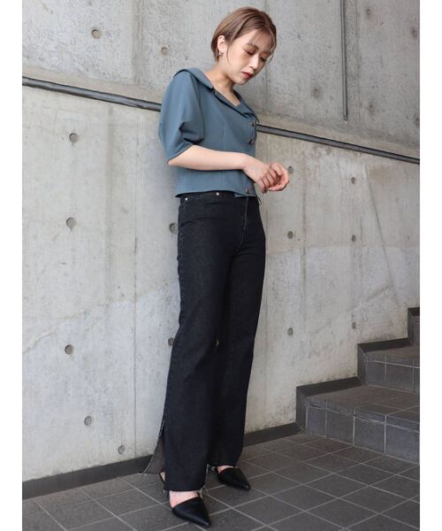 MURUA(ムルーア)の「カットオフフレアパンツ(デニムパンツ・レディース・グレー/ブラック・0/1/2)」の14枚目の写真