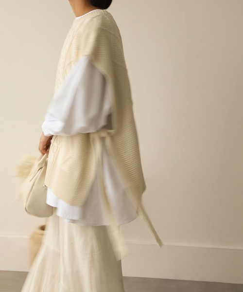 Chillfar（チルファー）の「5Gアクリルバルキーサイドリボンケーブルベスト（ベスト・レディース・ブラック/ブラウン/アイボリー/グレイッシュベージュ・FREE）」の8枚目の写真