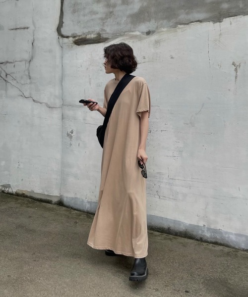 Didot.showroom（ディドット ショールーム）の「AラインハーフTマキシ丈ロングワンピース（ワンピース・レディース・ベージュ/アイボリー/ブルー・FREE）」の17枚目の写真