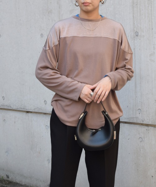 Marient(マリエント)の「ヨークサテンドルマンPO/カットソー(Tシャツ/カットソー・レディース・ブラック/ベージュ/ブラウン・FREE)」の3枚目の写真