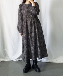 me+em select | 花柄コーデュロイギャザーワンピース(ワンピース)