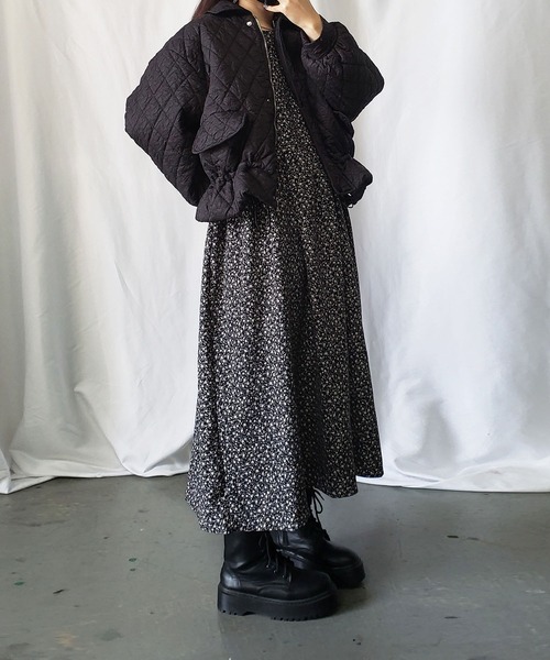 me+em select（ミームセレクト）の「花柄コーデュロイギャザーワンピース（ワンピース・レディース・ブラック/ブラウン/グリーン・FREE）」の15枚目の写真