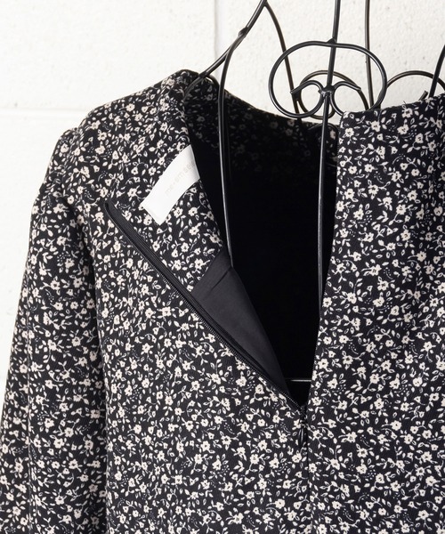 me+em select（ミームセレクト）の「花柄コーデュロイギャザーワンピース（ワンピース・レディース・ブラック/ブラウン/グリーン・FREE）」の21枚目の写真