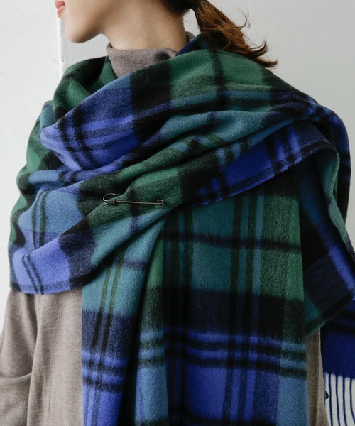 TWEED MILL(ツイードミル)の「TWEED MILL WOOL STOLE(ストール/ショール・レディース・グレー系その他/グリーン系その他/ブルー系その他/レッド系その他・FREE)」の5枚目の写真