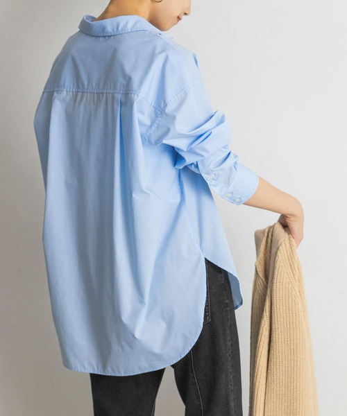 URBAN RESEARCH（アーバンリサーチ）の「ラウンドヘムオーバーシャツ（シャツ/ブラウス・レディース・ブルー系その他/オフホワイト/ストライプ・FREE）」の10枚目の写真