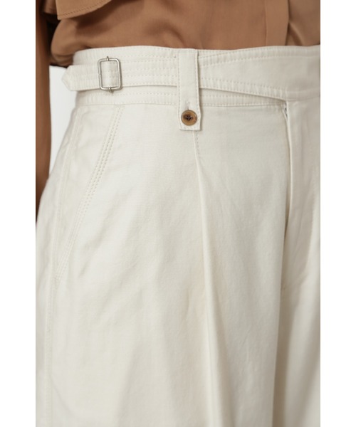 human woman（ヒューマンウーマン）の「◆ライトオンスミリタリーモールスキンパンツ（その他パンツ・レディース・ベージュ/ホワイト系その他・MEDIUM/SMALL）」の12枚目の写真