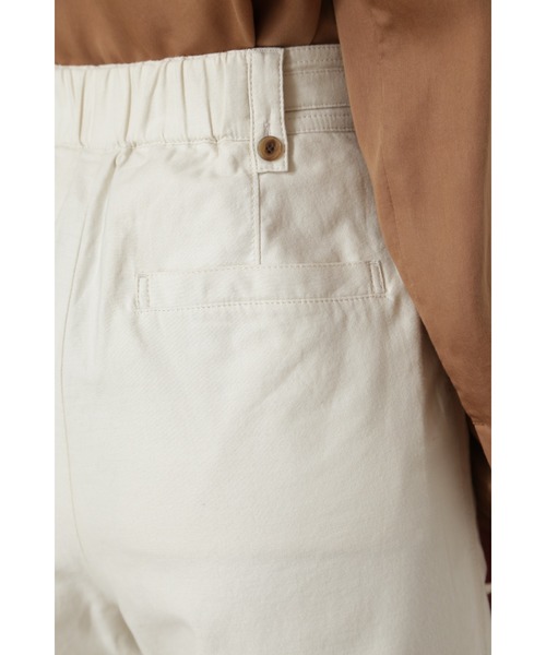 human woman（ヒューマンウーマン）の「◆ライトオンスミリタリーモールスキンパンツ（その他パンツ・レディース・ベージュ/ホワイト系その他・MEDIUM/SMALL）」の4枚目の写真