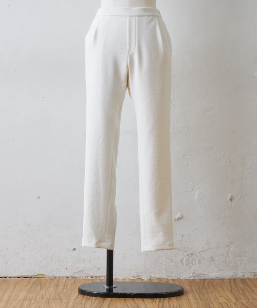 BEARDSLEY（ビアズリー）の「強ストレッチ・透け防止・UVカット・洗濯可能な高機能タックスリムパンツ（その他パンツ・レディース・ホワイト/カーキ/ブラック・0/1/2）」の14枚目の写真