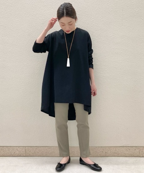 BEARDSLEY（ビアズリー）の「強ストレッチ・透け防止・UVカット・洗濯可能な高機能タックスリムパンツ（その他パンツ・レディース・ホワイト/カーキ/ブラック・0/1/2）」の20枚目の写真