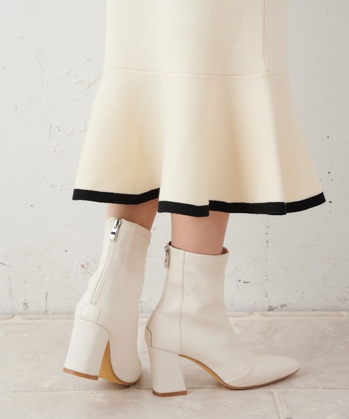 MIIA（ミーア）の「【入荷禁止】フェイクレザーショートブーツ（ブーツ・レディース・ブラック/オフホワイト・MEDIUM/LARGE）」の5枚目の写真