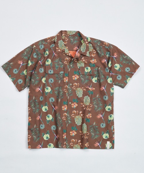 AlexanderLeeChang(アレキサンダーリーチャン)の「AlexanderLeeChang アレキサンダーリーチャン / SO PLANTS SHIRTS プランツグラフィックビッグシルエットシャツ セットアップ 撥水 防水 / AC022201(シャツ/ブラウス・メンズ・ブラック/ブラウン/ミント・2/3)」の4枚目の写真