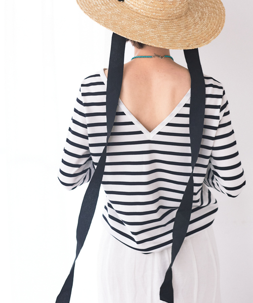 Rouge vif（ルージュヴィフ）の「バックVネック天竺ボーダープルオーバー（Tシャツ/カットソー・レディース・ライム/ネイビー/ブラック・フリー）」の2枚目の写真