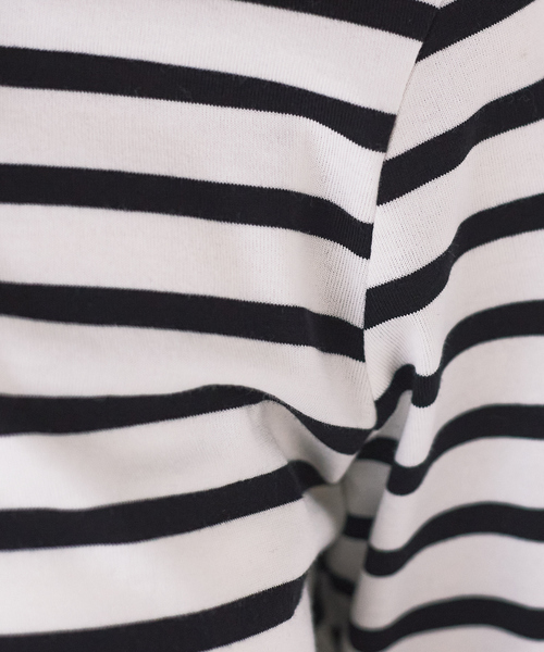 Rouge vif（ルージュヴィフ）の「バックVネック天竺ボーダープルオーバー（Tシャツ/カットソー・レディース・ライム/ネイビー/ブラック・フリー）」の14枚目の写真