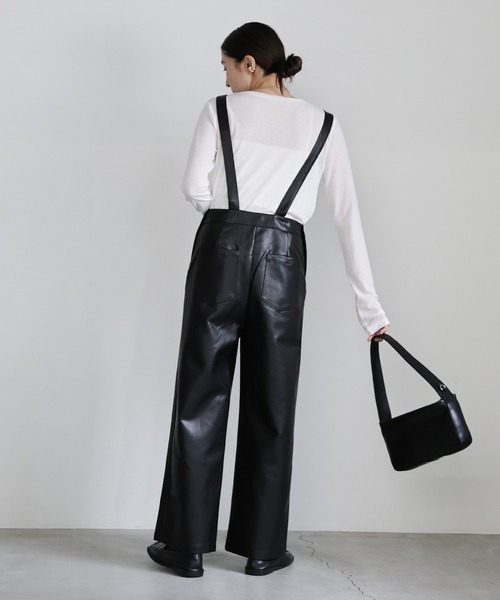 ザニューハウス　the newhouse フェイクレザー　サロペット ザニューハウス the newhouse フェイクレザー サロペット