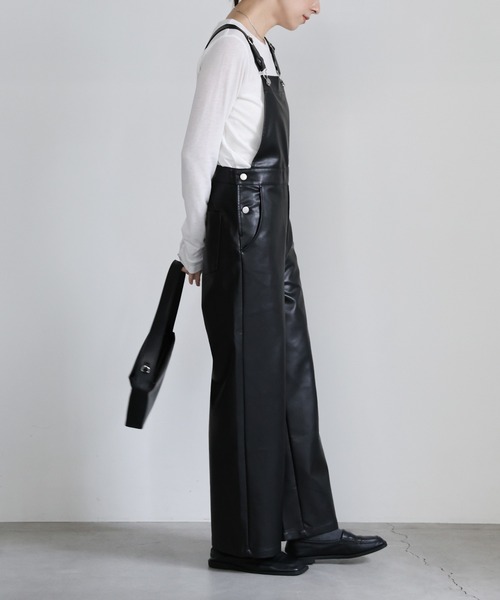 セール】フェイクレザーサロペット（サロペット/オーバーオール