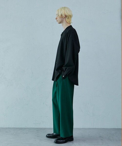 PUBLIC TOKYO（パブリックトウキョウ）の「カラーイージースラックス（スラックス・メンズ・ブルー/グリーン・1/2）」の3枚目の写真