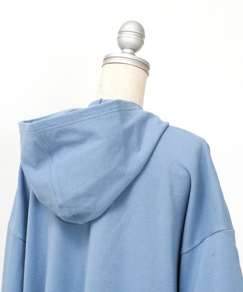 AS KNOW AS PINKY(アズノゥアズピンキー)の「ハーフジップ 楽しみロゴフーディ(パーカー・レディース・ブラック/オフホワイト/サックスブルー/杢グレー・FREE)」の13枚目の写真