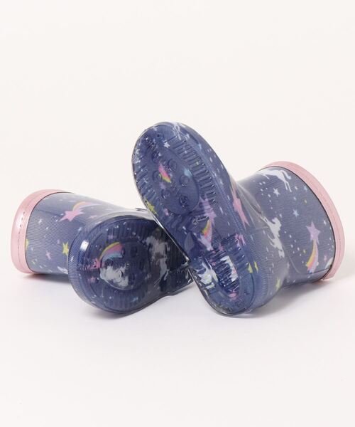 FABHUG (ファブハグ)の「MILKY UNICORNレインシューズ #ユニコーン(レインシューズ・キッズ・パープル/ネイビー・16cm/17cm/19cm/20cm/18cm/13cm/15cm/14cm)」の4枚目の写真