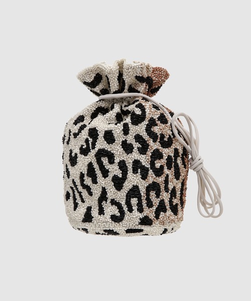 GANNI(ガニー)の「Hand Beaded Accessories(クラッチバッグ・レディース・その他2/その他3/レオパード・ONE SIZE)」の4枚目の写真