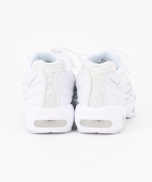NIKE（ナイキ）の「NIKE/ナイキ WEB限定 NIKE AIRMAX95ES-2/ナイキ エアマックス95エッセンシャル（スニーカー・メンズ・ホワイト・26.0cm/27.0cm/28.0cm）」の5枚目の写真