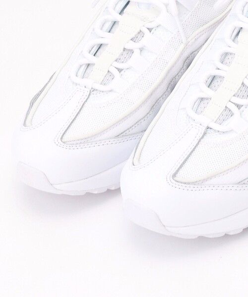 NIKE（ナイキ）の「NIKE/ナイキ WEB限定 NIKE AIRMAX95ES-2/ナイキ エアマックス95エッセンシャル（スニーカー・メンズ・ホワイト・26.0cm/27.0cm/28.0cm）」の7枚目の写真