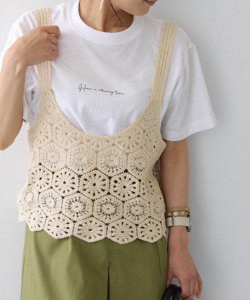 HER CLOSET（ハークローゼット）の「【shemoshelly】かぎ針クロシェ風ニットビスチェ（ベスト・レディース・ブラック/ベージュ/ブラウン/オレンジ/アイボリー/グレイッシュベージュ・M）」の9枚目の写真