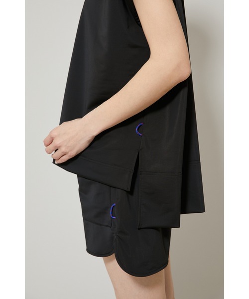 HeRIN.CYE(ヘリンドットサイ)の「Frill french sleeve tops(Tシャツ/カットソー・レディース・ブラック/ブラウン/イエロー・FREE)」の8枚目の写真